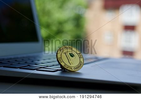 Gold Peercoin Coin
