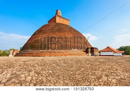 Jethawanaramaya Stupa In Anuradhapura