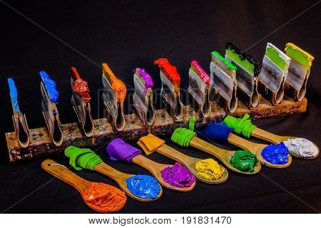 ink or paint for printing on fabric there are several types. The ink used for printing on dark fabric always use plastisol ink. it useful for white fabric too