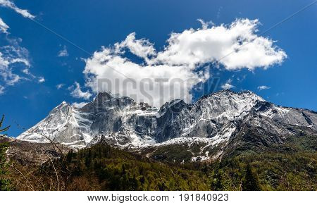 Mount Siguniang - four sister mountains in Sichuan China