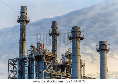 Gas Turbine Electrical Power Plant With Sunset