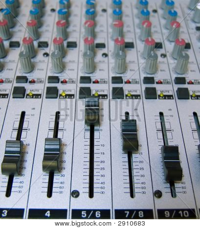 Sound Mixer