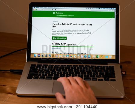 London Uk, 24th March 2019: Brexit Petition On Uk Parliament Website To Revoke Article 50 And Remain
