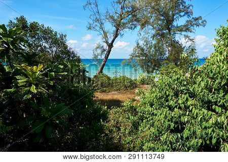Lazy Beach At Sunny Summer Day. Koh Rong Sanloem Island, Lazy Beach. Cambodia, Asia