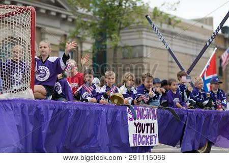 Stoughton, Wisconsin, Usa - May 19, 2018: Syttende Mai Youth Parade, Children Members Of The Stought