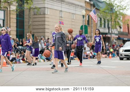 Stoughton, Wisconsin, Usa - May 19, 2018: Syttende Mai Youth Parade, Young Women, Members Of The Sto