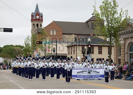 Stoughton, Wisconsin, Usa - May 20, 2018: Annual Norwegian Parade, Members Of The Stoughton High Sch