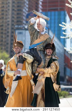 Chicago, Illinois, Usa - May 05, 2018 Members Of Polonia, Polish Folk Song And Dance Ensemble, Weari