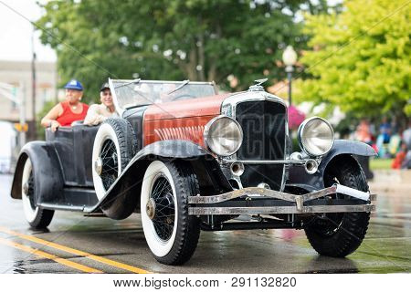 Auburn, Indiana, Usa - September 9, 2018 The Auburn Cord Duesenberg Festival, An Auburn Classic Car 