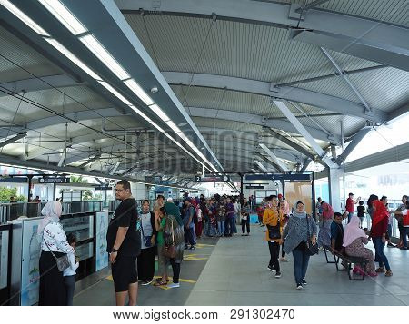 Jakarta, Indonesia - March 23, 2019: People Strolling Around The Platform Of Lebak Bulus Mrt Station