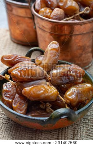 Authentic Tunisian Deglet Nour Dried Dates With Soft Honey-like Taste