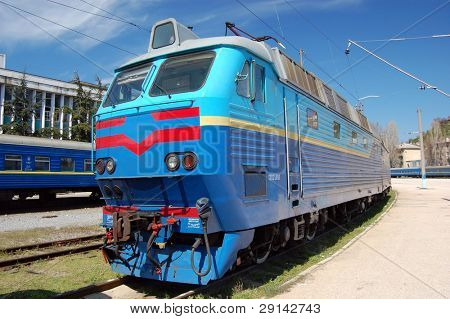 Lokomotive. Schiene Termonal in Sewastopol. Krim, Ukraine.