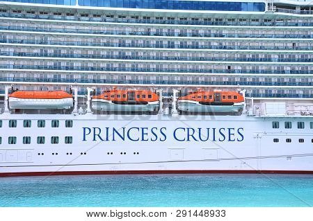 Bonaire, Caribbean - March 26, 2017 : Royal Princess Ship Docked In Kralendijk Port. Royal Princess 