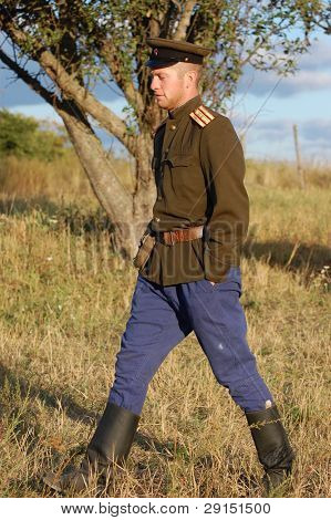 KIEV, UKRAINE - SEPT 19, : Member of a history club wear historical Soviet  uniforms as he participates in a WWII reenactment.Buttle for Kiev in 1943. September 19 , 2009 in Kiev, Ukraine