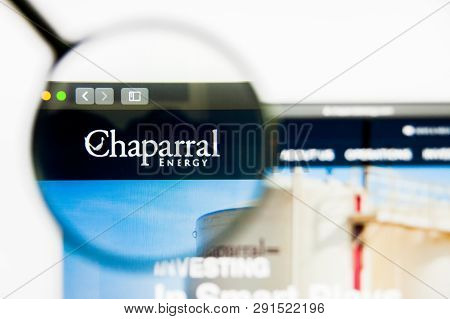Los Angeles, California, Usa - 25 March 2019: Illustrative Editorial Of Chaparral Energy Website Hom