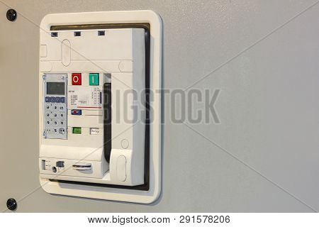Electrical Equipment Air Circuit Breaker (accessories For Protect And Control Electric Power) At Mdb