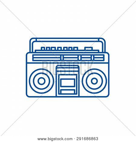 Audio Cassete Player Line Icon Concept. Audio Cassete Player Flat  Vector Symbol, Sign, Outline Illu