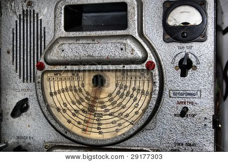 Höhere Technische Lehranstalt. Kiew, Ukraine. Museum der technology.soviet militärische Radio von 1960 th