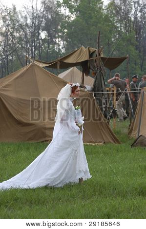 KIEV, UKRAINE - 8 mai : Un membre du Red Star histoire club wear allemand costumes historiques au cours hist