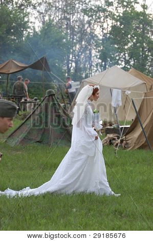 KIEV, UKRAINE - 8 mai : membres du club de l'histoire de Red Star portent des uniformes allemands historiques & costumes 