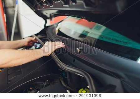 Car Detailing Series : Glass Coating Final Procedure, Installation Under The Hood Mounts Under The A