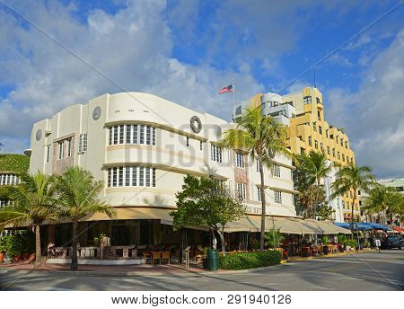 Miami - Dec 24, 2012: Art Deco Style Building Cardozo Hotel In Miami Beach, Miami, Florida, Usa. Car
