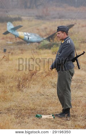 เคียฟ ยูเครน -6 nov: สมาชิกคลับประวัติดาวสีแดงไม่สวมประวัติศาสตร์เยอรมัน Luftwaffe