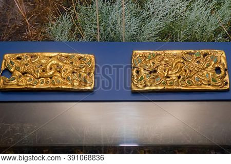 Beautiful Obsolete Sarmatian Jewelery In Museum Of Gold And Jewels