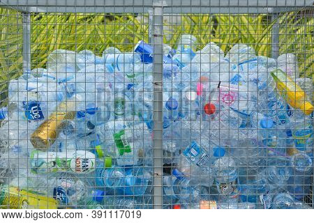 Phang Nga, Thailand -  October 16, 2020 : Empty Beverage Bottles In The Trash Bin, Plastic Bottles T