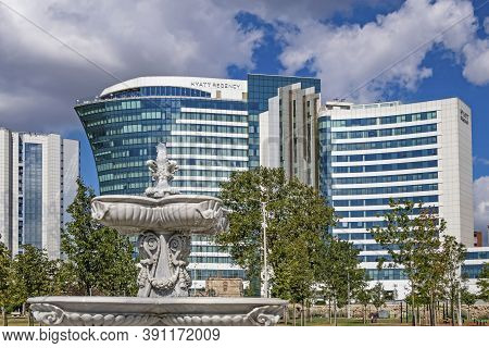 Atakoy,istanbul,turkey-august 3,2020.cityscape And Modern Buildings, Hotels Views From The Baruthane