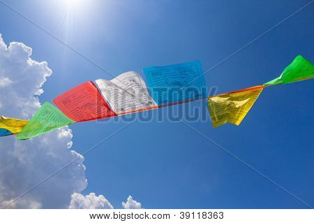 Málo buddhistické tibetské modlitební praporky