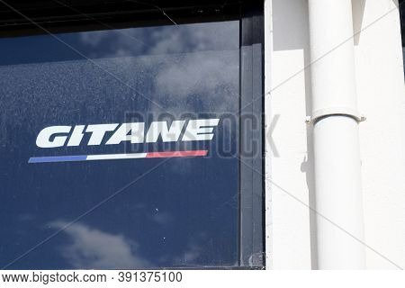 Bordeaux , Aquitaine / France - 10 20 2020 : Gitane Logo And Text Sign French Manufacturer Of Bicycl