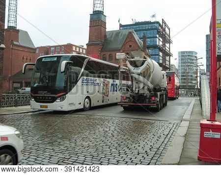 Hamburg, Germany - December 09, 2016: City Road In Hamburg, Germany In Am Sandtorkai Dalmannkai In N