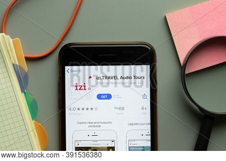 New York, Usa - 26 October 2020: Izi.travel Audio Tours Mobile App Logo On Phone Screen Close Up, Il