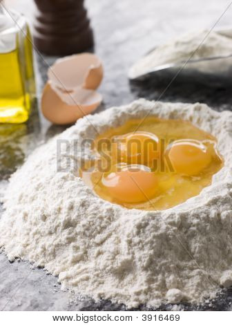 Taze makarna için malzemeler