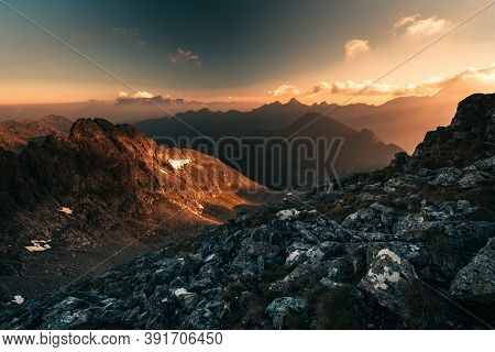 Morning Scenery In Austrian Alps - Klafferkessel Schladminger Tauern