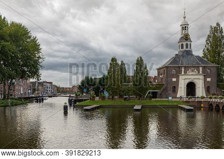 City Gate Zijlpoort And  The Canal, Landmark In The, Leiden, Netherlands