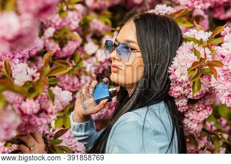 Girl Applying Perfume. Find Your Fragrance. Best Smelling Fragrance. Let It Dry On Your Skin. Sexy G