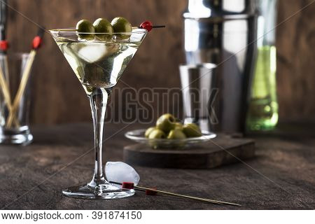Martini Vodka Cocktail, With Dry Vermouth, Vodka And Green Olives, Bar Tools, Vintage Wood Counter, 