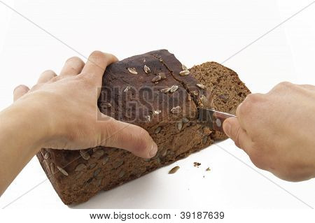 Skære rugbrød