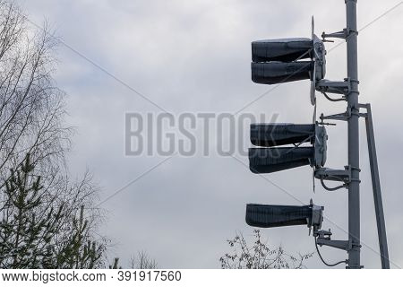 Traffic Light To Regulate Railway Traffic.traffic Light To Regulate Railway Traffic.