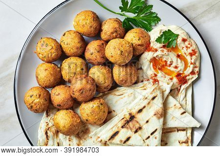 Mediterranean Deep-fried Falafels, Of Chickpeas With Spices: Coriander, Cumin With Hummus Dip And Fl