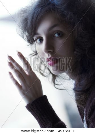 Portrait de jeune fille de charme