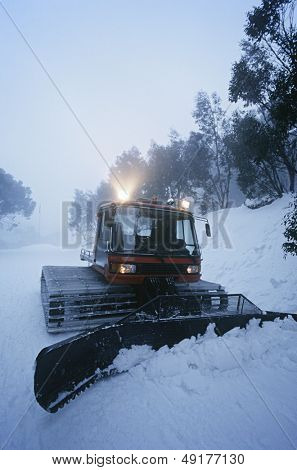 Sníh zúčtování traktor Mt. Baw Baw Victoria Austrálie