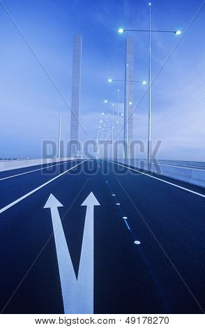 Oznakowania drogowego na autostradzie most Melbourne Australia