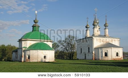 คริสตจักร Suzdal แหวนทอง รัสเซีย