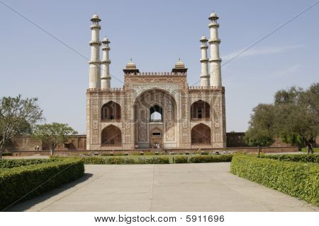 สุสานของจักรพรรดิ Mughal