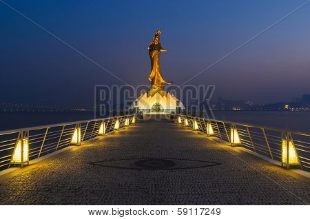 Kun Iam Macau