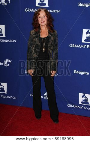 LOS ANGELES - JAN 23:  Bonnie Raitt at the 