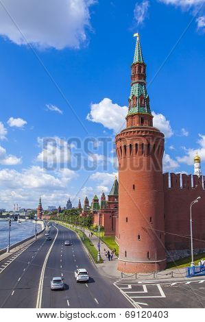 Moscow, Russia, on July 26, 2014. View of the Kremlin and Kremlevskaya Embankment of the Moskva Rive